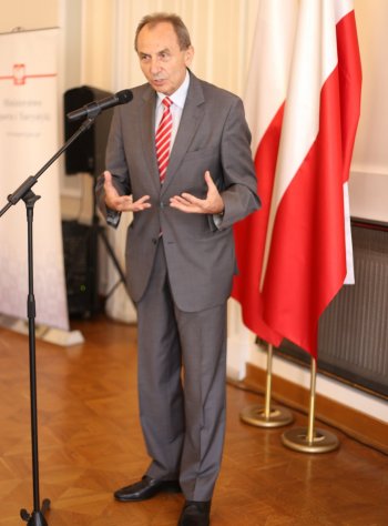 Minister wręczył odznaki „Za Zasługi dla Sportu” członkom Salezjańskiej Organizacji Sportowej Rzeczypospolitej Polskiej