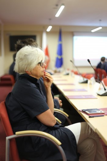 Minister Sportu i Turystyki Witold Bańka wręczył nominacje części spośród kandydatów na członków Społecznej Rady Turystyki