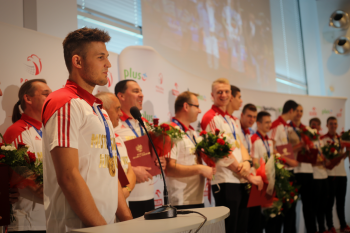 3 lipca 2017 roku w siedzibie PKOl odbyło się uroczyste powitanie młodych Mistrzów. W uroczystości wziął udział minister Witold Bańka, który pogratulował zawodnikom sukcesu.
