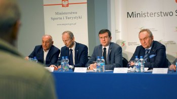 Konferencja prasowa dot. sytuacji w PZKol