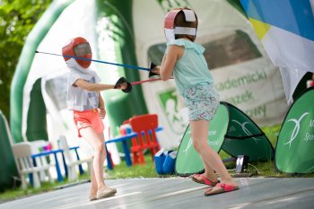 Dzień Dziecka w ogrodach Kancelarii Prezesa Rady Ministrów

Fot. Michał Szypliński