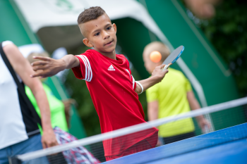 Dzień Dziecka w ogrodach Kancelarii Prezesa Rady Ministrów

Fot. Michał Szypliński
