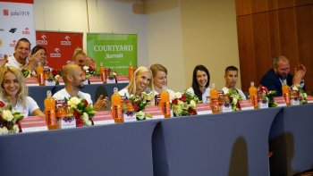 Powitanie_polskich_lekkoatletow_-_uczestnikow_ME_Berlin_2018_Wypowiedz_Igi_Baumgart-Witan