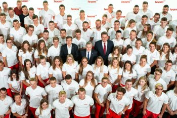 Zdjęcie grupowe.

Fot. PGE Narodowy