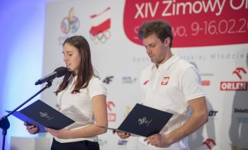 młodzi sportowcy na spotkaniu w Polskim Komitecie Olimpijskim