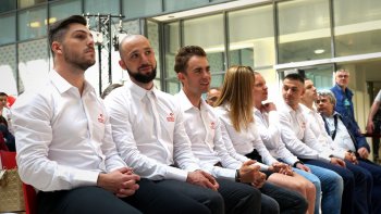 W konferencji uczestniczyli: Minister Sportu i Turystyki Witold Bańka, Prezes Zarządu PKN ORLEN Daniel Obajtek, Czesław Lang oraz Agata Lang.