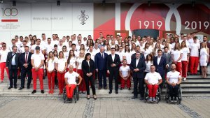 Photo gallery from the two years of the team100 programme